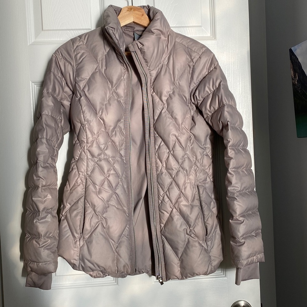Athleta silver puffer jacket size XS